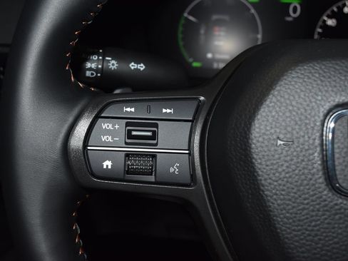 Used 2026 Honda CR-V Sport image 7