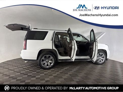 Used 2016 GMC Yukon Denali w/ Open Road Package image 16