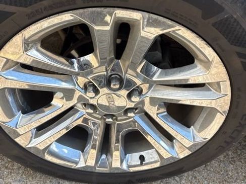 Used 2018 GMC Yukon SLT w/ Premium Edition RWD image 11