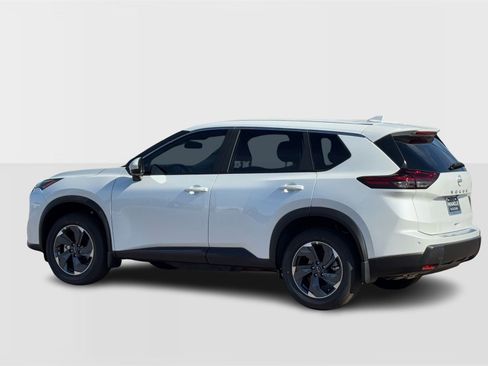 New 2026 Nissan Rogue SV w/ Cold Weather Package FWD image 3