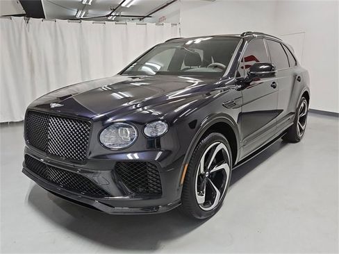 Used 2022 Bentley Bentayga image 4
