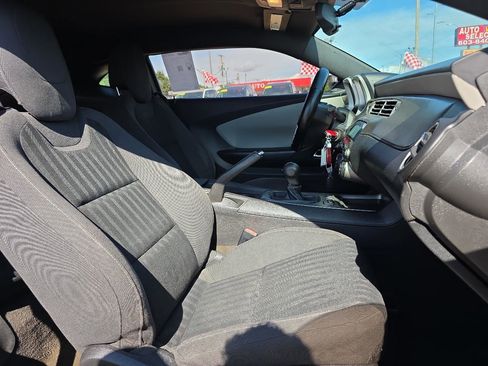 Used 2012 Chevrolet Camaro LS RWD image 20