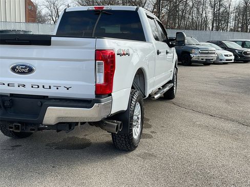 Used 2017 Ford F250 XLT image 8