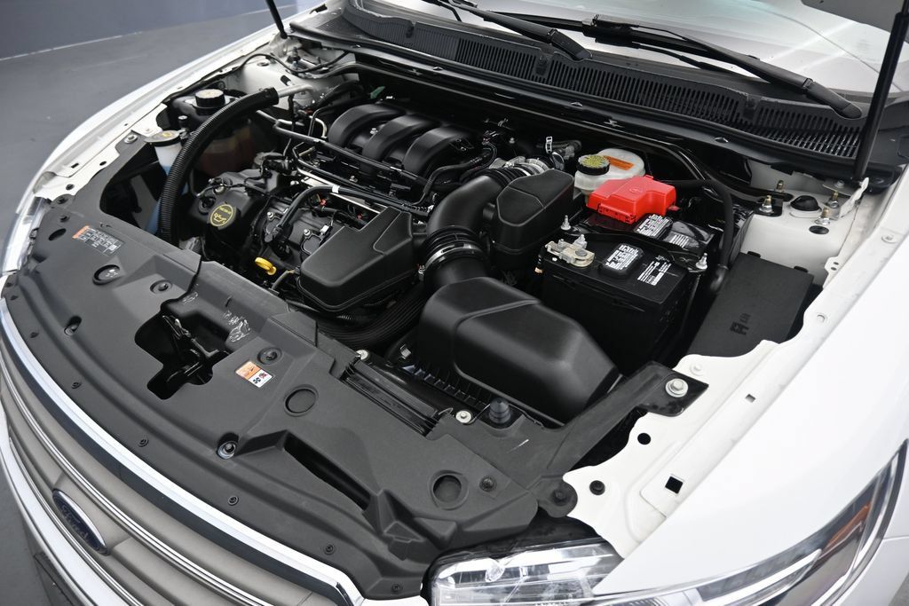Used 2018 Ford Taurus SEL FWD image 45