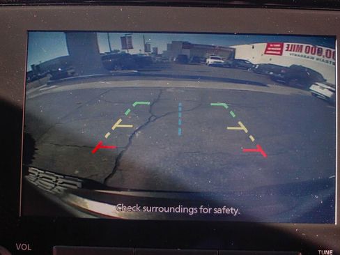 Certified 2022 Nissan Frontier SV w/ Technology Package image 21