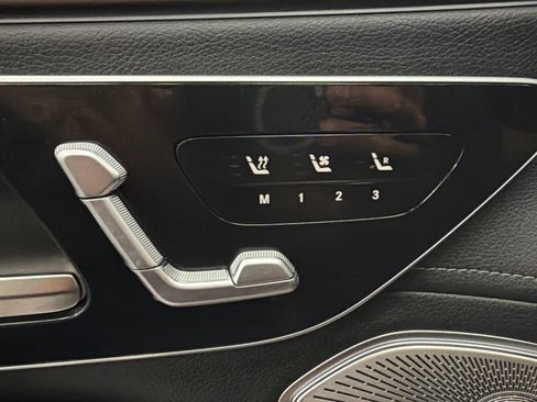 Used 2024 Mercedes-Benz EQS 450+ SUV image 23