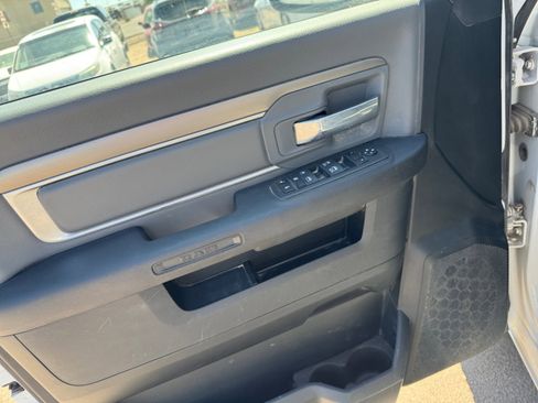 Used 2024 RAM 1500 Classic SLT AWD/4WD image 11