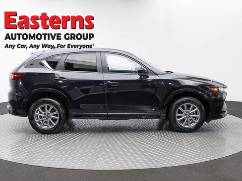 Used 2024 MAZDA CX-5 AWD 2.5 S w/ Select Package image 4