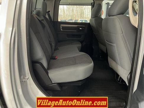 Used 2015 RAM 2500 Big Horn image 32