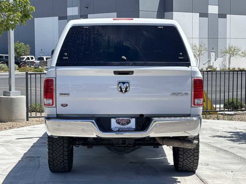 Used 2018 RAM 2500 Laramie w/ Cold Weather Group AWD/4WD image 7