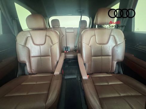 Used 2023 Kia Telluride EX w/ EX Captain's Chair Package FWD image 13