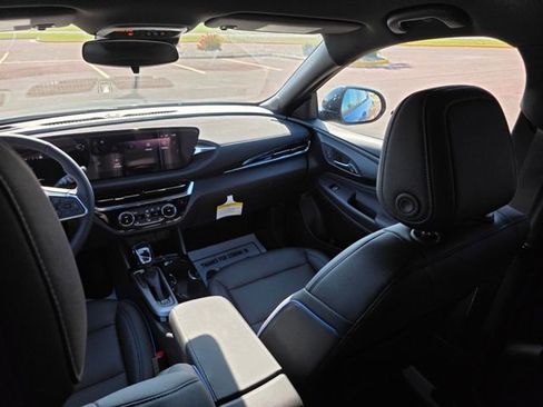 New 2025 Buick Envista Sport Touring w/ Convenience I Package image 21