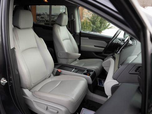 Used 2018 Honda Odyssey EX-L image 31