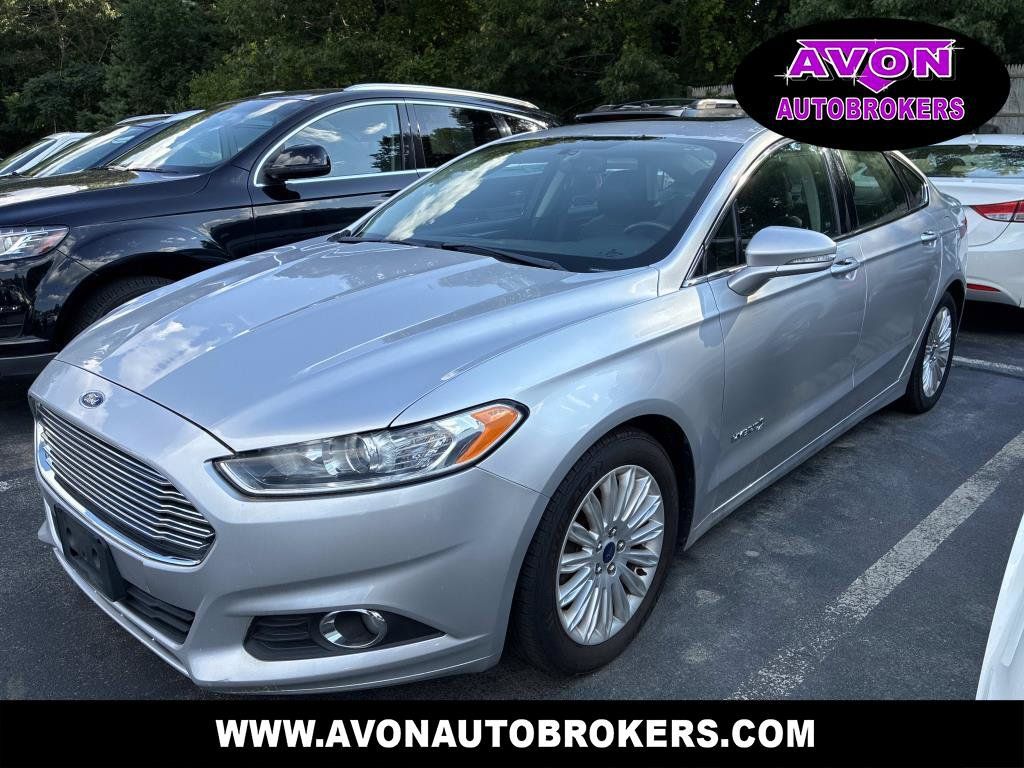Used 2015 Ford Fusion SE w/ Equipment Group 502A FWD image 1
