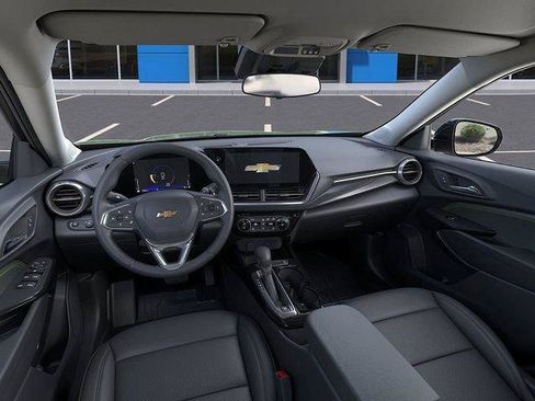 New 2026 Chevrolet Trax ACTIV w/ Driver Confidence Package FWD image 15