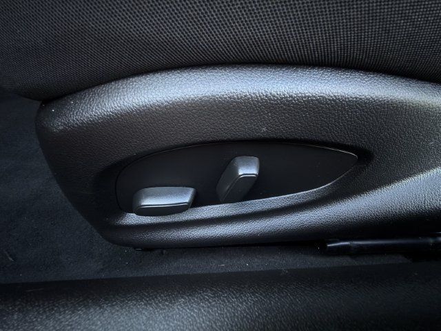 Used 2022 Chevrolet Camaro SS RWD image 28
