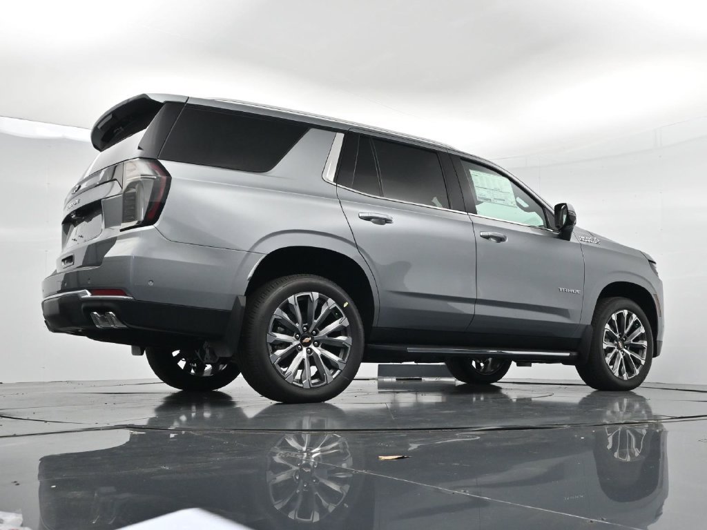 New 2026 Chevrolet Tahoe High Country w/ Sun And Tow Package RWD image 30