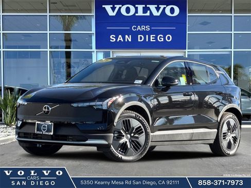 New 2026 Volvo EX30 Cross Country Ultra image 1