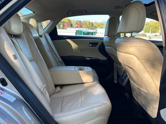 Used 2014 Toyota Avalon XLE Touring FWD image 33