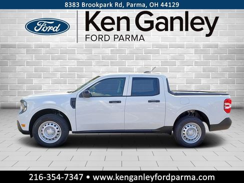 New 2025 Ford Maverick XL FWD image 8
