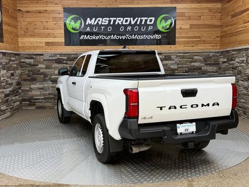 Used 2026 Toyota Tacoma SR w/ SR Upgrade Package AWD/4WD image 7
