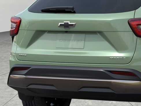 New 2026 Chevrolet Trax ACTIV w/ Driver Confidence Package image 14