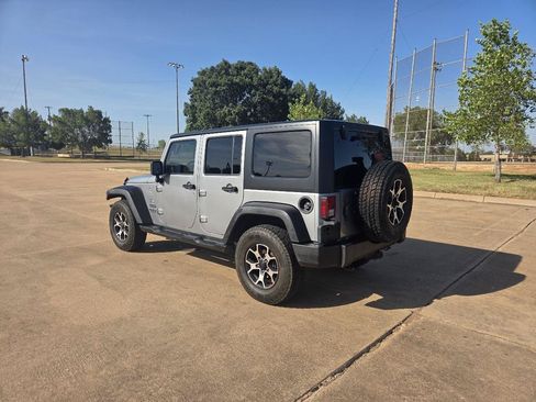Used 2016 Jeep Wrangler Unlimited Sport w/ Quick Order Package 24S AWD/4WD image 6
