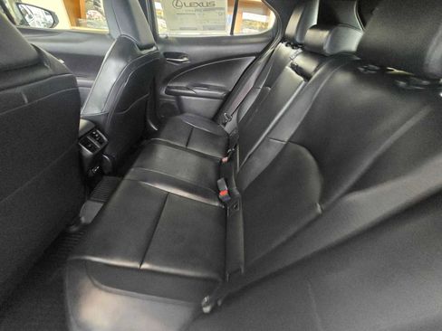 New 2026 Lexus UX 300h AWD image 21