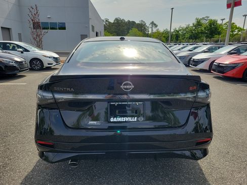 New 2026 Nissan Sentra SR w/ Floor Mat Package FWD image 7