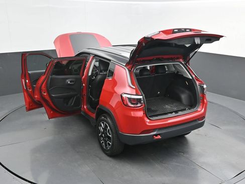 Used 2021 Jeep Compass Trailhawk AWD/4WD image 44