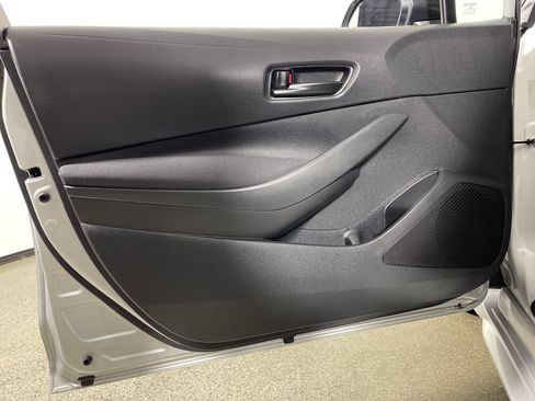 Used 2023 Toyota Corolla LE FWD image 17