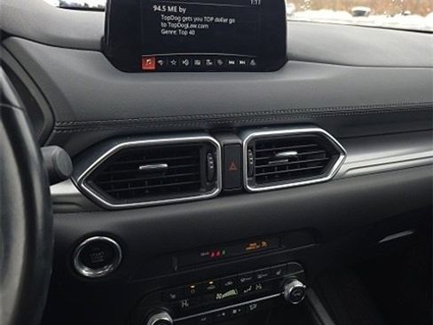 Used 2019 MAZDA CX-5 Touring image 11