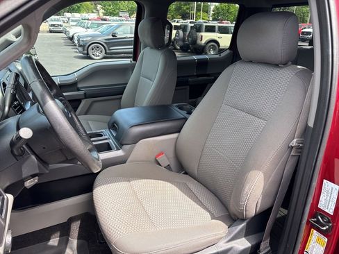 Used 2020 Ford F150 XLT w/ Equipment Group 302A Luxury AWD/4WD image 4
