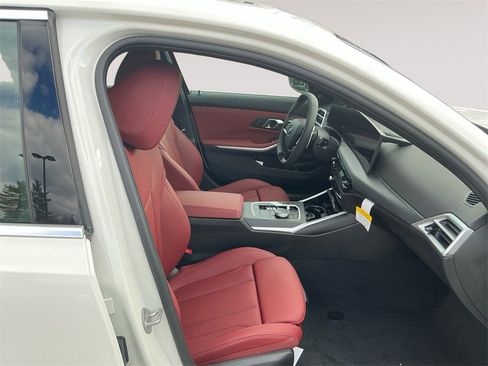 New 2026 BMW 330i xDrive Sedan w/ Convenience Package image 15