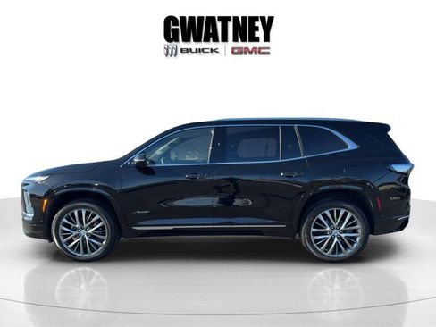 Used 2025 Buick Enclave Avenir w/ Super Cruise Package image 4