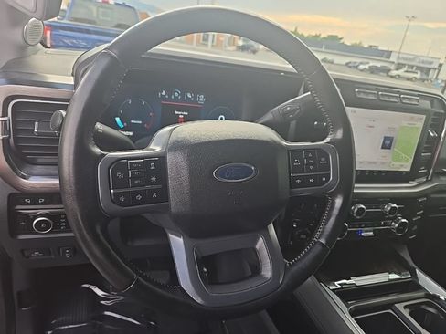 Used 2024 Ford F350 Lariat w/ Lariat Ultimate Package AWD/4WD image 14