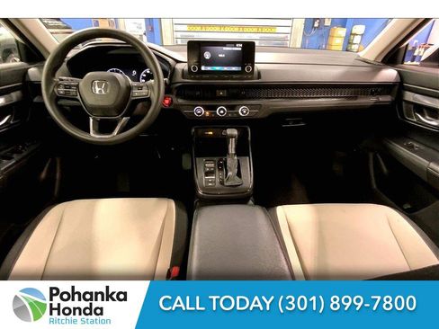 Used 2023 Honda CR-V LX image 16