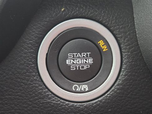 Used 2025 RAM 1500 Big Horn AWD/4WD image 22