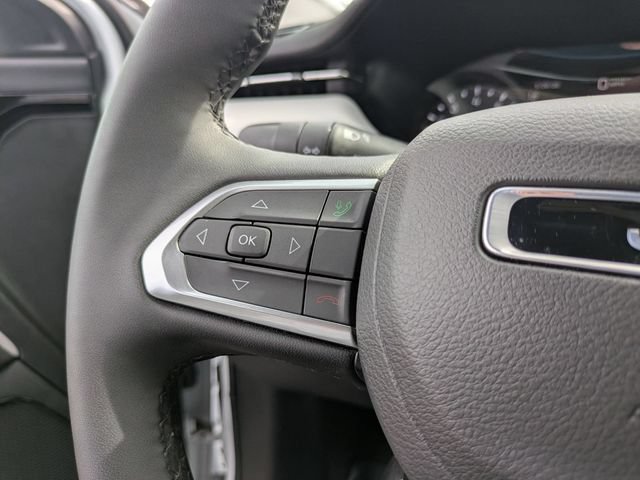 Used 2025 Jeep Compass Limited AWD/4WD image 18