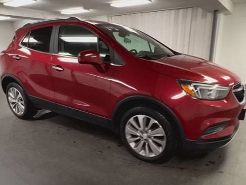 Certified 2020 Buick Encore Preferred FWD image 2