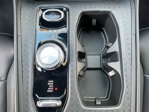 Used 2024 Jeep Wagoneer Launch Edition image 38