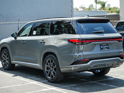 New 2026 Lexus TX 500h AWD w/ Technology Package image 4