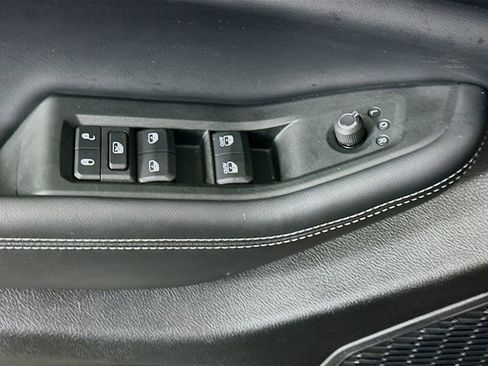 Certified 2025 Jeep Grand Cherokee L Altitude AWD/4WD image 27