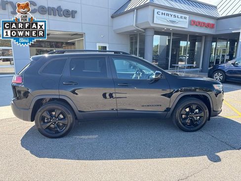 Used 2023 Jeep Cherokee Altitude Lux w/ Lux Elite Package AWD/4WD image 4
