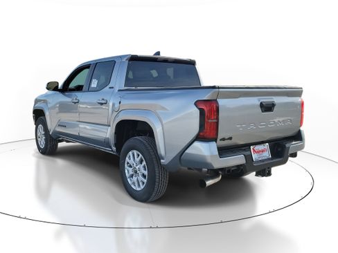 New 2026 Toyota Tacoma SR5 image 3