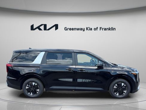 New 2026 Kia Carnival LXS image 8