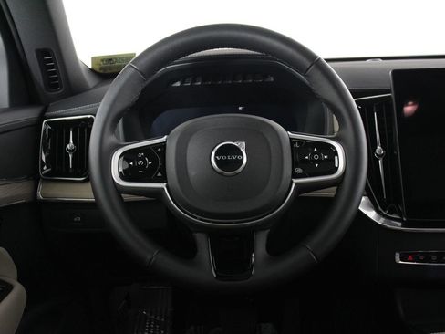 Certified 2026 Volvo XC90 B5 Core AWD/4WD image 8