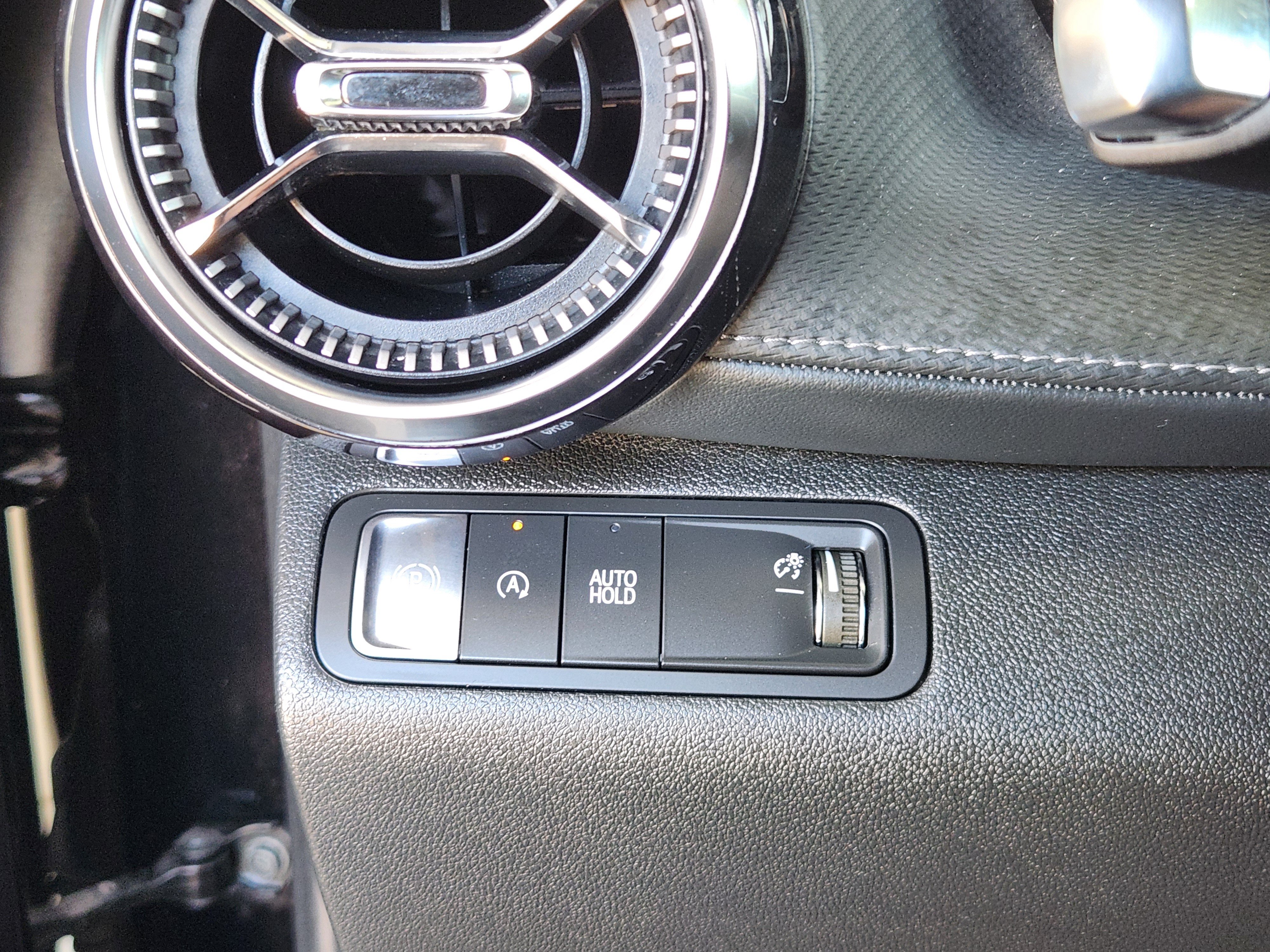 Used 2025 Chevrolet Equinox LT w/ Convenience Package II FWD image 21