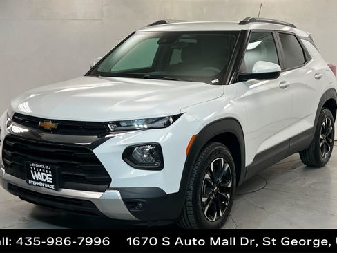 Used 2023 Chevrolet TrailBlazer LT FWD image 1