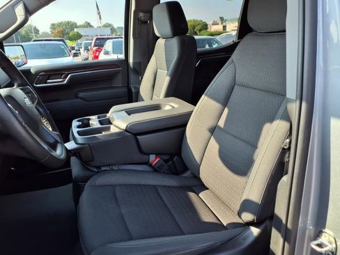 Used 2023 Chevrolet Silverado 1500 LT image 13